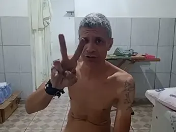 BrenoAvelar webcam model stream image