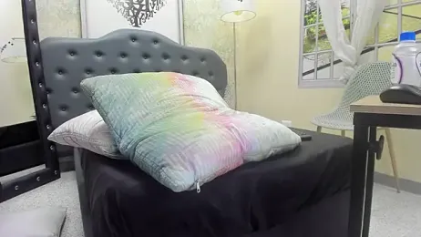 Crissh_1_ webcam model stream image