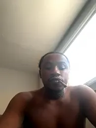 MandingoSlinging webcam model stream image