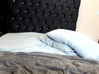 mazeekiin webcam model stream image