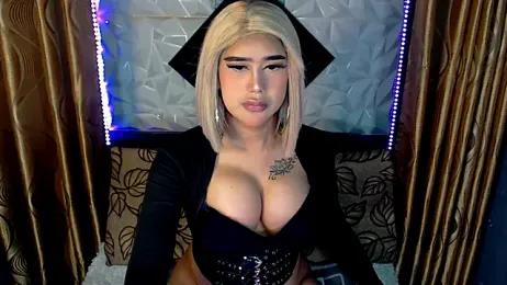 AtashaNicoLe webcam model stream image