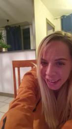 SweetyNinaOff webcam model stream image