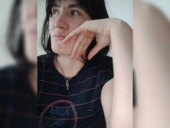 Xo4y-SeXa webcam model stream image