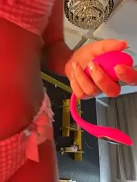 Tasty_Nora webcam model stream image