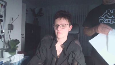 oOSUSIOo webcam cam4 model stream image