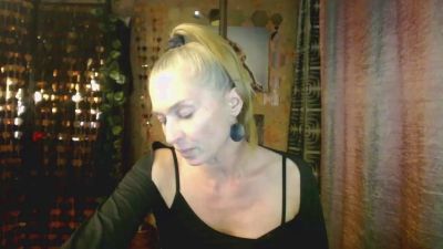 Soniapoledance webcam model stream image
