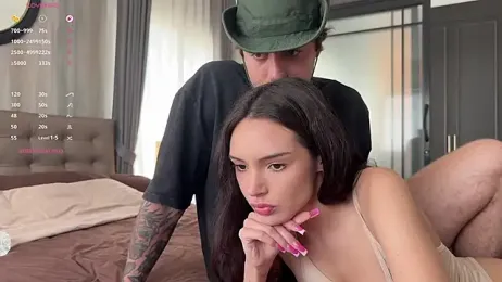 elisonni_ webcam model stream image