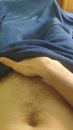 polli_play webcam model stream image