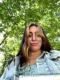 VikiDemini webcam model stream image