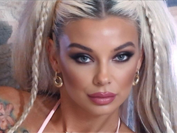 KatalinaRouge webcam model stream image