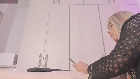 Angel_camm webcam model stream image