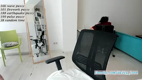 daily_love18 webcam model stream image