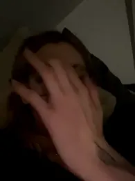 Milly-Kiss webcam model stream image