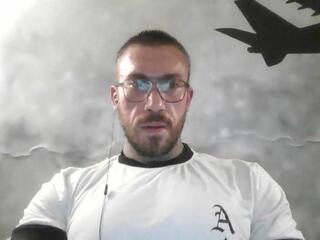 Lucias Crawford webcam flirt4free model stream image