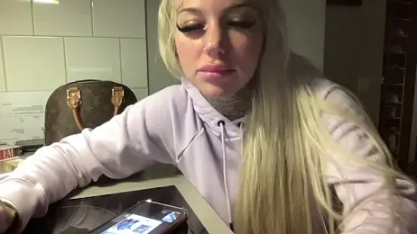 paulinaalatalo webcam stripchat model stream image