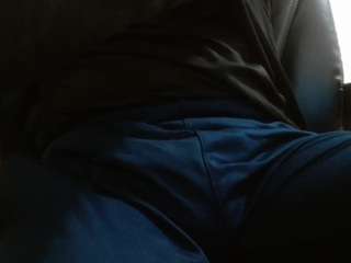 pranastro009 webcam model stream image