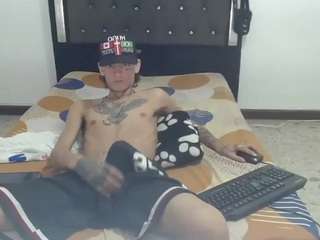 maxx-bigcock06 webcam model stream image