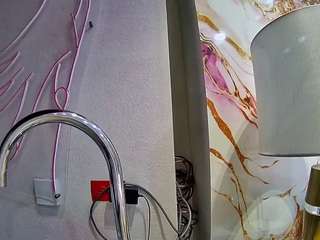 voyeurcam-casa-salsa-bathtub-pov webcam model stream image