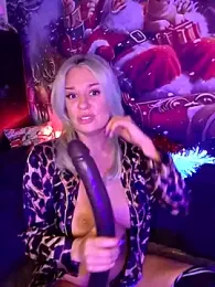 SpicyVicky webcam model stream image