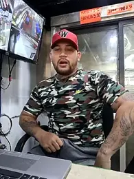 Catire10_ webcam model stream image