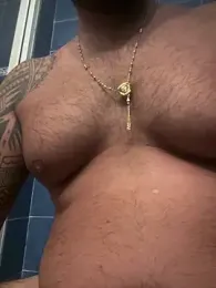 dick4youx webcam model stream image