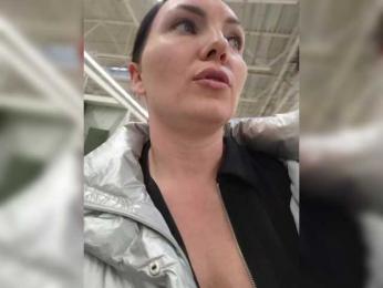 Mrs_Di webcam model stream image