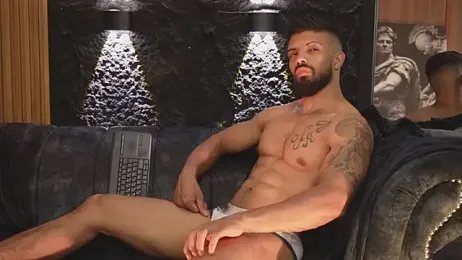 DannSaenz webcam model stream image