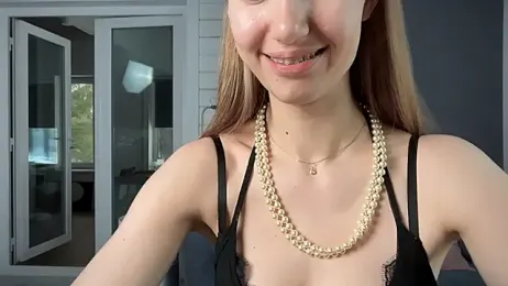 solar_bella webcam model stream image