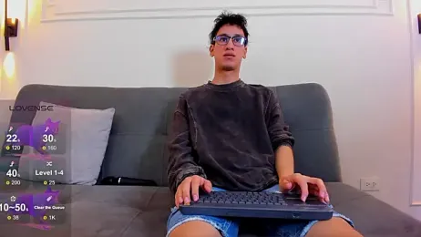 Cum_hunters webcam stripchat model stream image