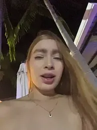 Isabella_gaviria webcam stripchat model stream image