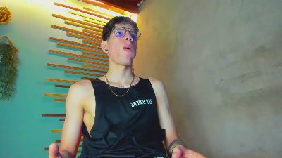 david_huge webcam model stream image