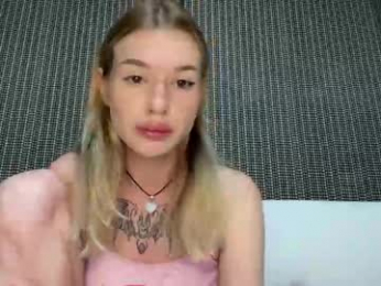 pussymoneywet webcam model stream image