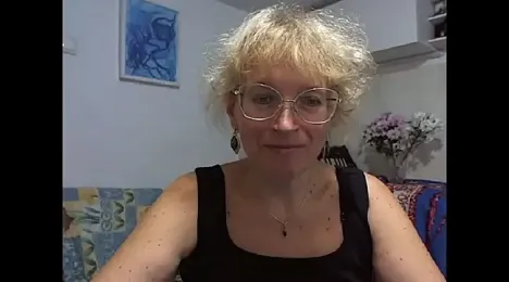 Zosya1111 webcam stripchat model stream image