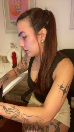 littlethy webcam model stream image