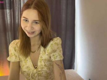 TastyVinni webcam bongacams model stream image