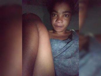 tryciah webcam model stream image