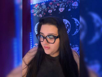 MarinaWOWremya webcam model stream image