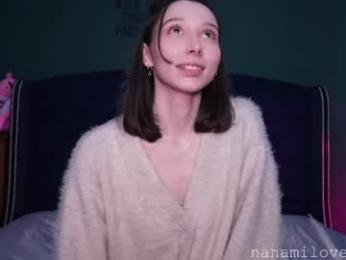nanamilovestomoe webcam model stream image