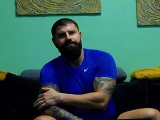 Xtream Leonard webcam model stream image