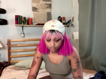 luckylaci777 webcam model stream image