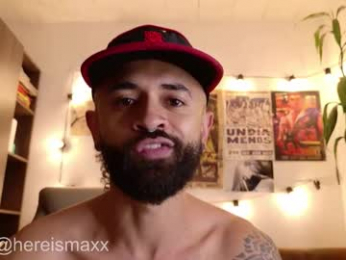 max_greenn webcam model stream image