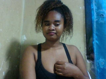 Marie121 webcam model stream image