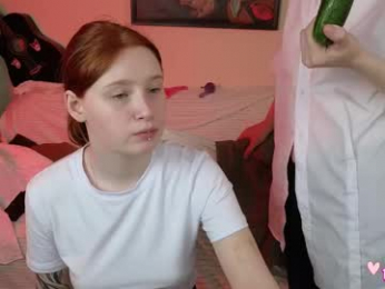 babees_eva webcam model stream image