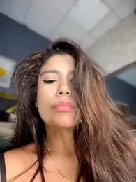 OneInAMillionXXX webcam model stream image