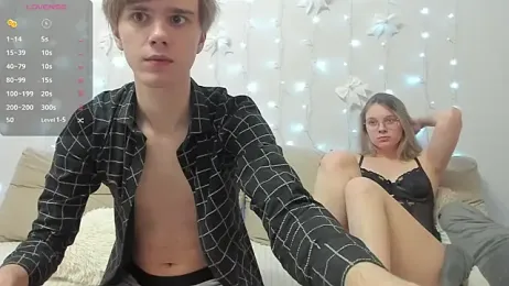 Yueslang webcam model stream image