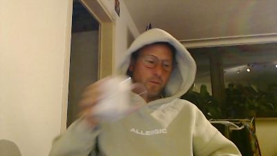 HandsomeGuy1983 webcam model stream image