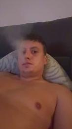 Enriico899 webcam model stream image
