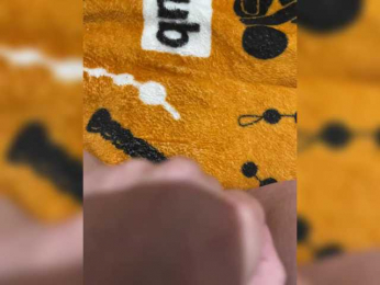 Shalunya1813 webcam model stream image