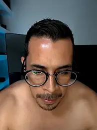 towers_j webcam model stream image