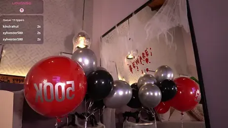 ElleDiane webcam model stream image